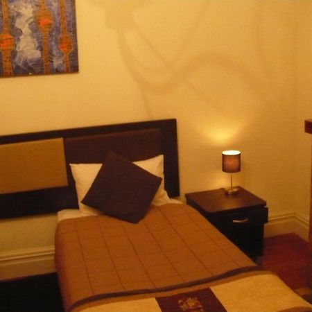 Brockworth Cottage Christchurch Esterno foto